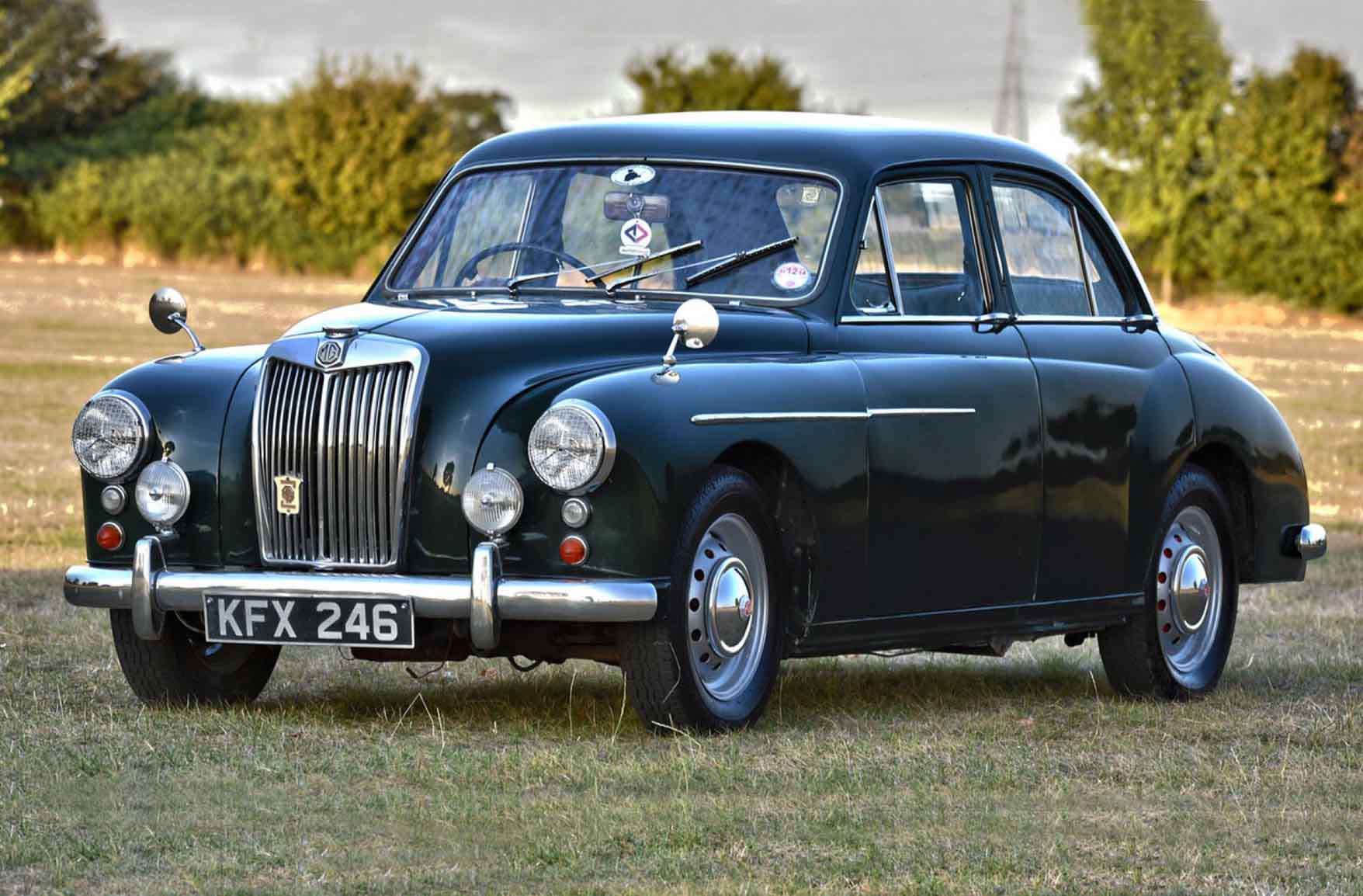 THE YEAR OF THE CLASSIC MAGNETTE